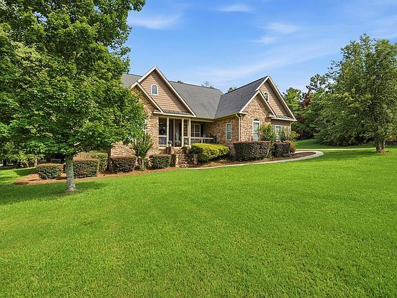 2nd image of 351 Greystone Dr