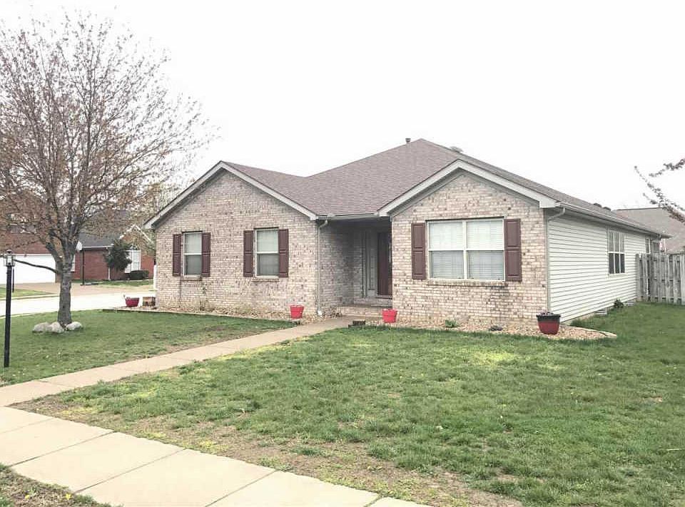 1st image of 2760 Laura Lynn Ln