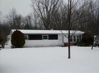 7440 McCliggott Rd, Saginaw, MI 48609