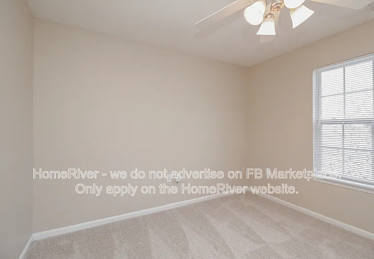 1740 Harland St — Photo 11