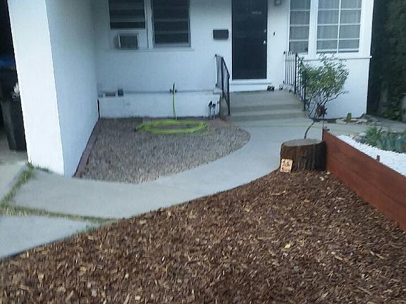 3rd image of 22211 Del Valle St