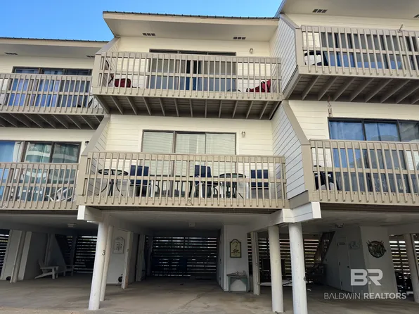 554 E Beach Blvd APT 3, Gulf Shores, AL 36542