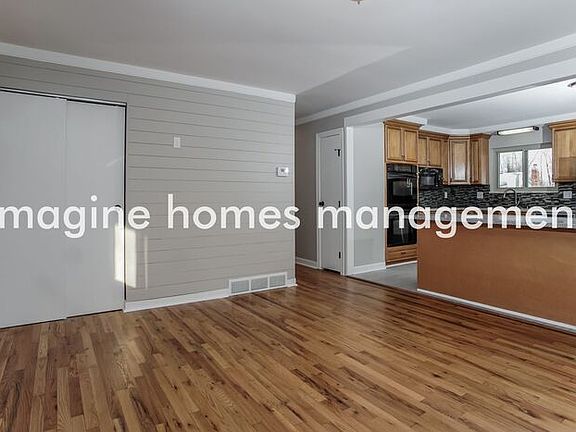 5th image of 3932 Malaer Dr