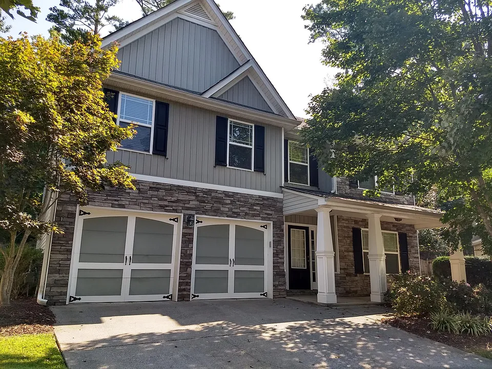 3606 Malcolm Mnr NW