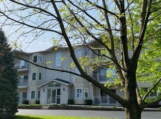 927 Elderberry Cir UNIT 207, Naperville, IL 60563