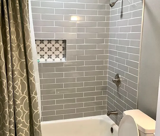 213 Donald St — Photo 10