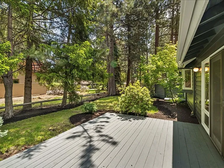 20380 Big Bear Ct — Photo 37