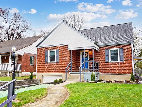 2nd image of 6916 Gloria Dr
