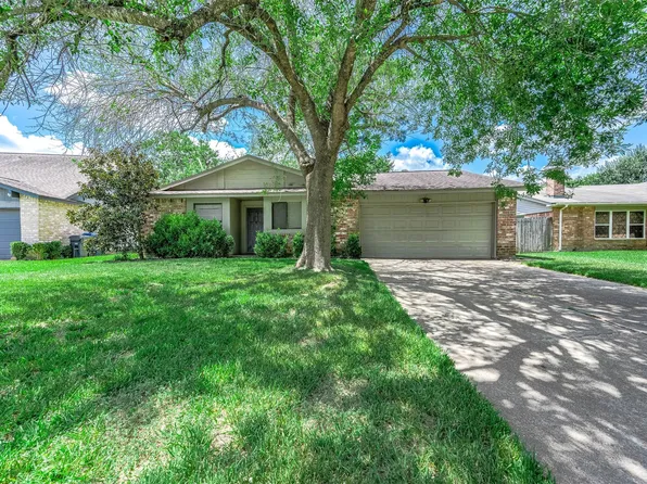 17035 Seven Pines Dr, Spring, TX 77379