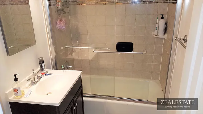 Rented by ZealEstate Group Inc | media 86