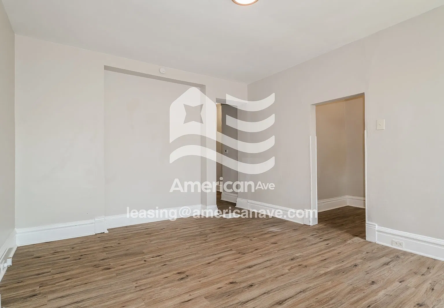 2 bed, 1.0 bath, 1111 sqft, $992 — Photo 3