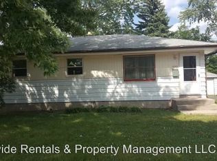 6600 N 86th St, Milwaukee, WI 53224
