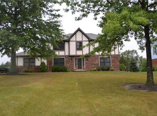 2419 Brook Haven Ln, Hinckley, OH 44233