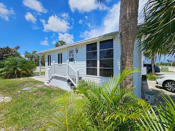 5th image of 721 Estrella Ln #721