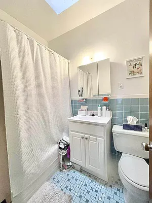 Rented by Oxford Property Group | media 16