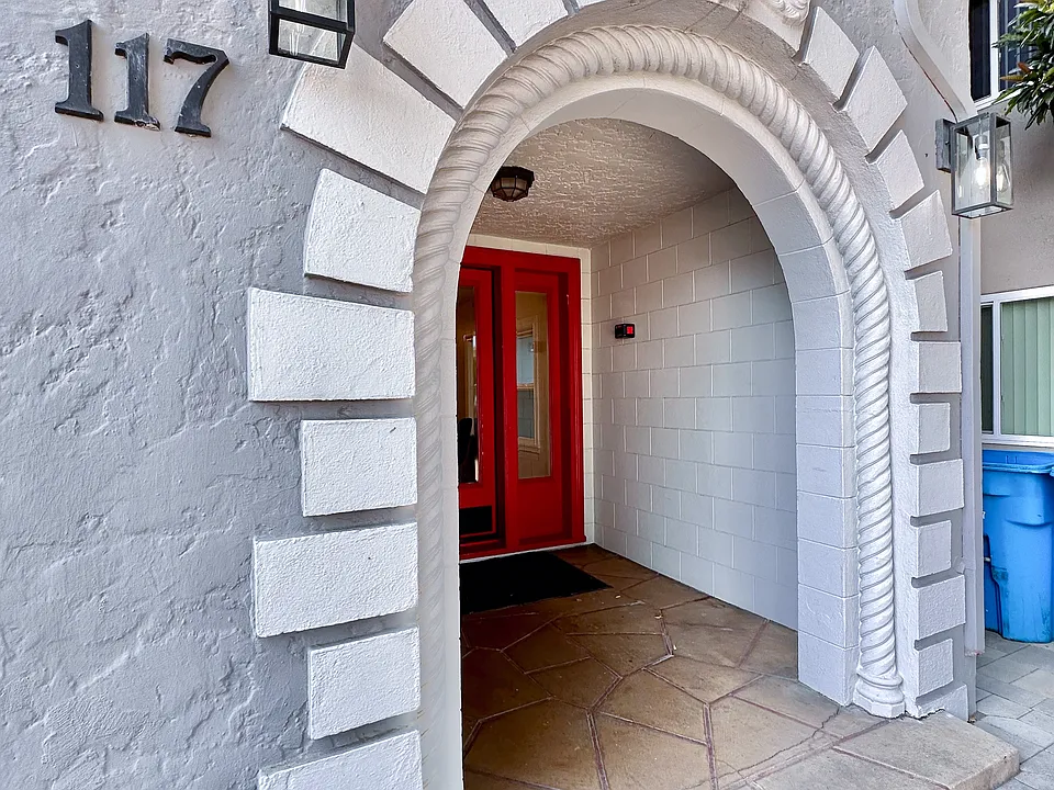 Anita Road Apartments