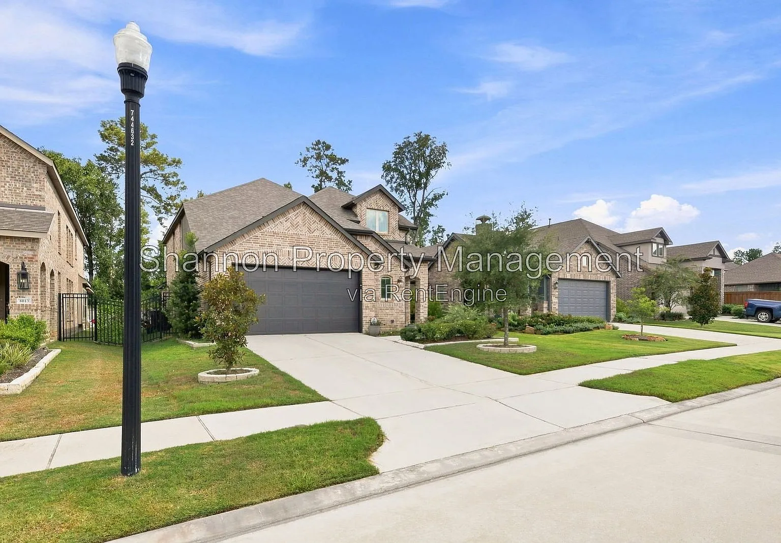 5 bed, 2.5 bath, 2632 sqft, $3,100 — Photo 4