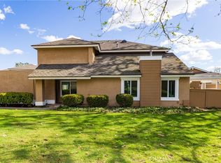 206 Allegheny Cir, Placentia, CA