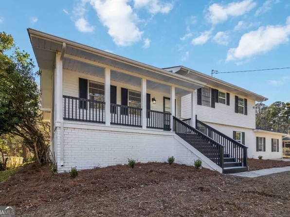 1535 Lake Jodeco Rd, Jonesboro, GA 30236