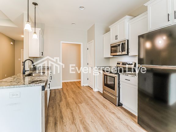 5th image of 4549 Western Woods Dr