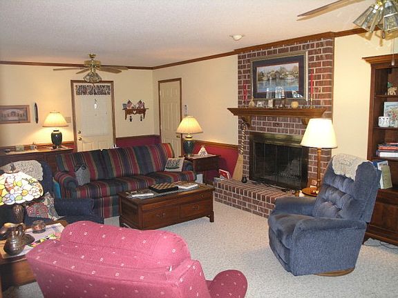 4th image of 106 Eagle Ct