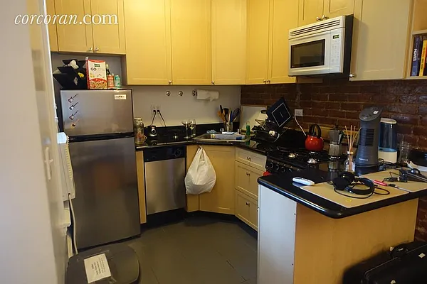 Rented by Corcoran | media 15