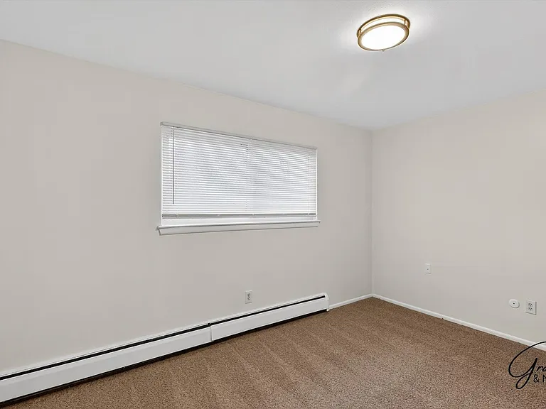 22330 W Warren - 22330 W Warren Ave LLC — Photo 10