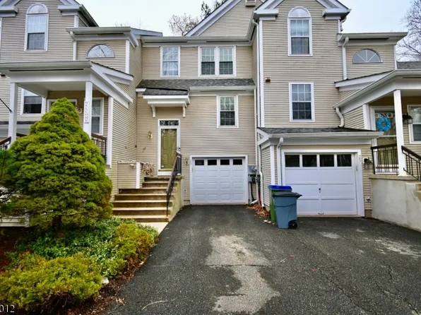 23 Rushmore Ln, Allamuchy Twp., NJ 07840