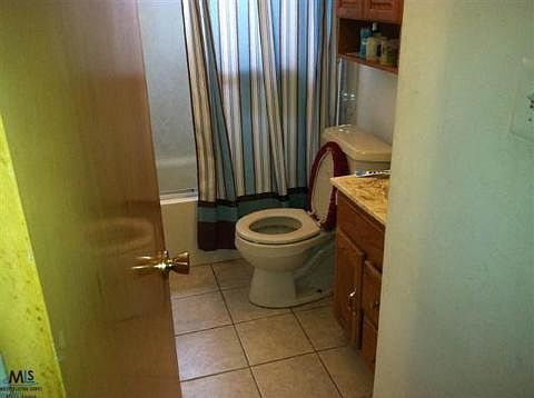 4th image of 7236 Yacht Ave