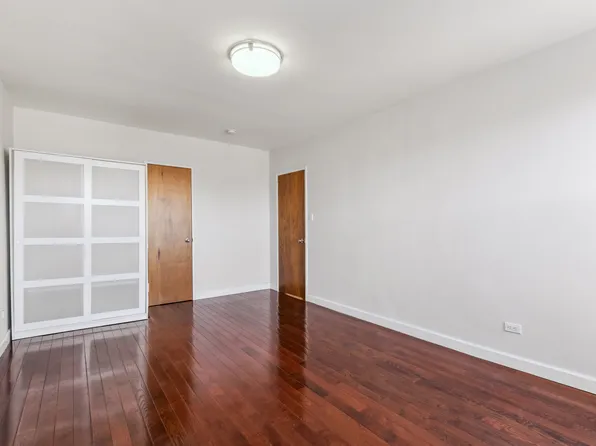 67-12 Yellowstone Boulevard image 7 of 13