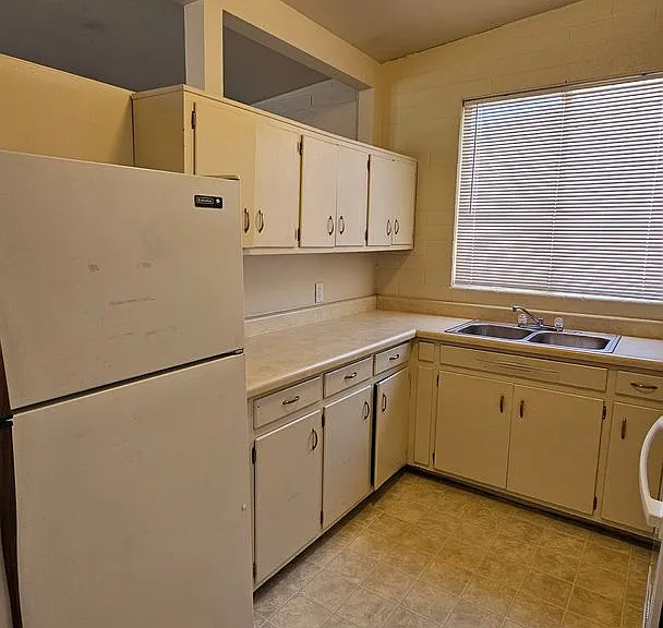Park Plaza Condos — Photo 4