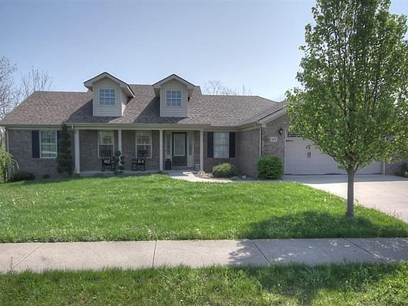 3rd image of 428 Lewis Dr