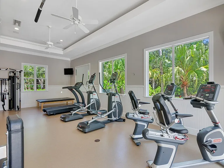 9013 Somerset Bay Ln #201 — Photo 43