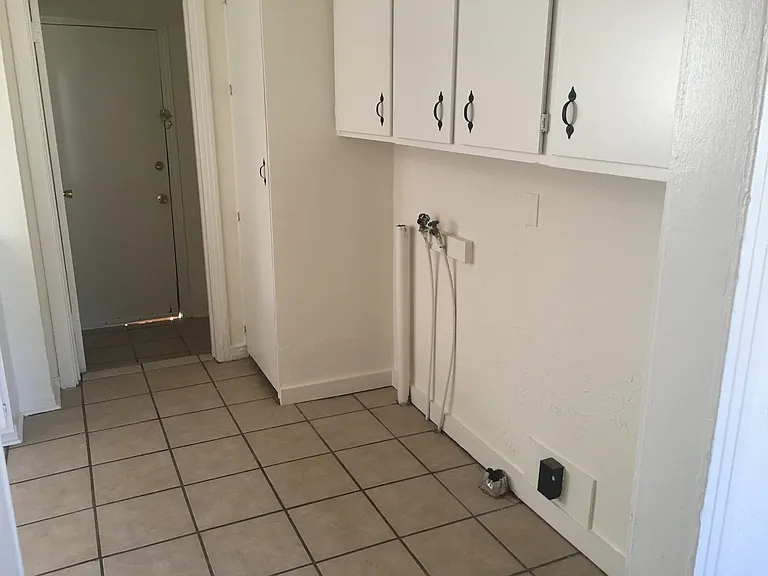 89 N Carolina St — Photo 8
