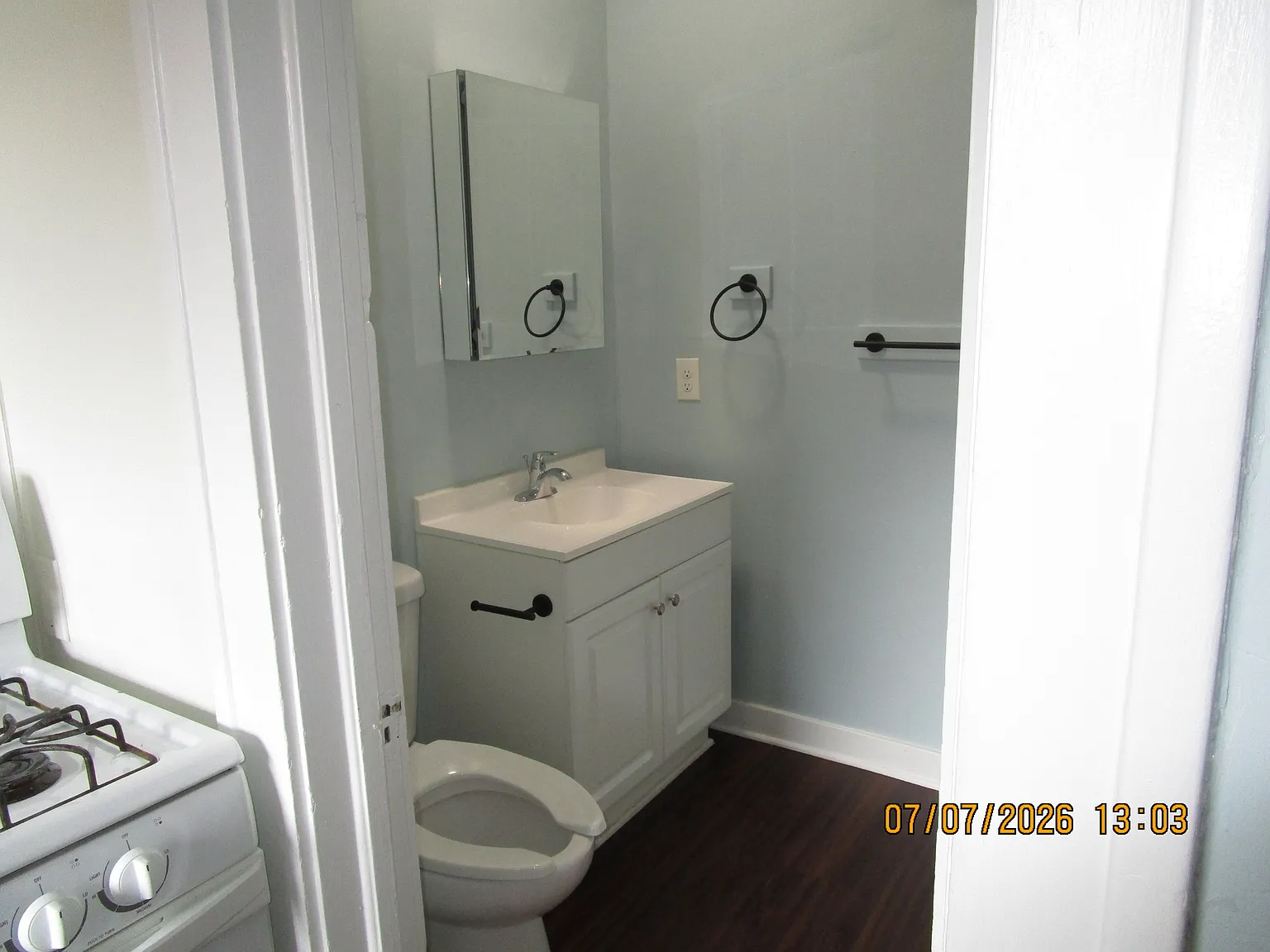 913 1/2 E Market St - 6 — Photo 3