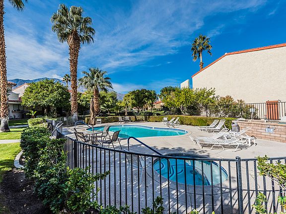 2nd image of 182 E Paseo Florido