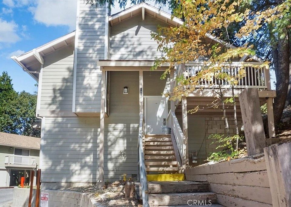 1st image of 143 Rockledge Ln