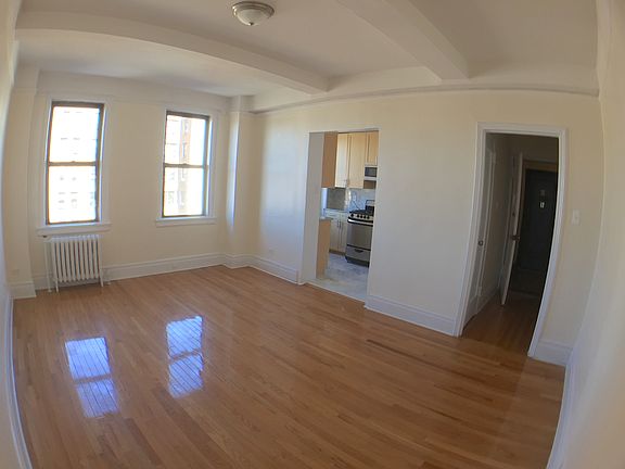 3rd image of 639 W 173rd St APT 10B