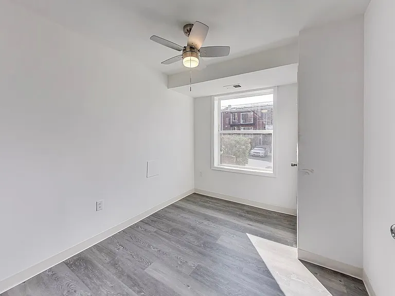 4750 Benning Rd SE — Photo 10