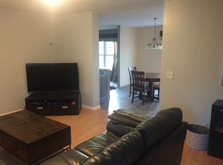 6110 Countryside Dr, Midland, MI 48642