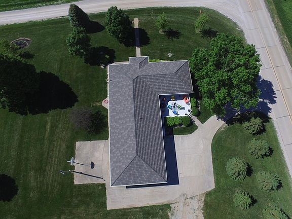 2nd image of 1541 Road M16