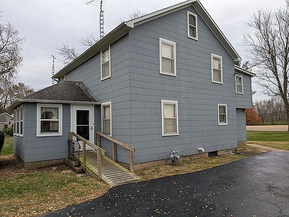 3rd image of 3793 W Cedar St