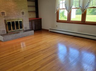 17 Rice Rd, Millbury, MA 01527