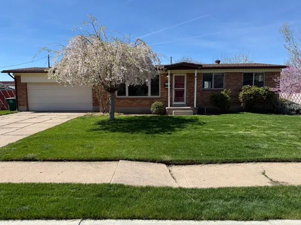 (undisclosed Address), Kaysville, UT 84037