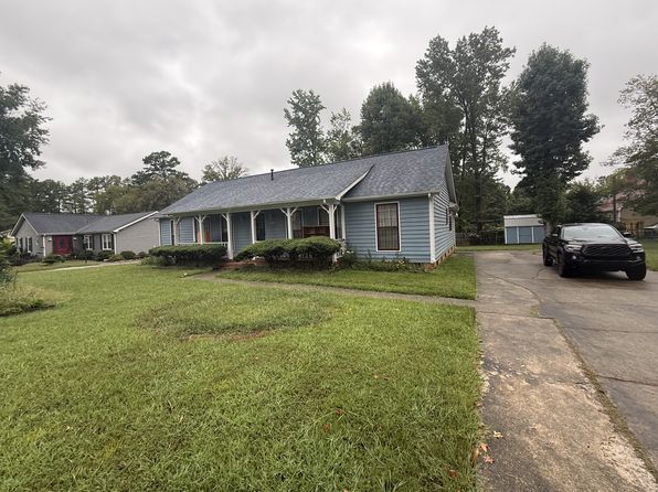 7308 Pine Bluff Cir