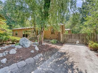 9157 Utah St NE, Bremerton, WA 98311