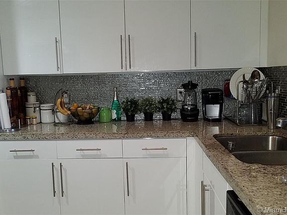 2nd image of 6320 NW 114th Ave #122126320