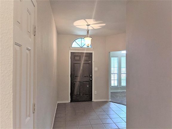 2nd image of 1518 Park Grove Dr