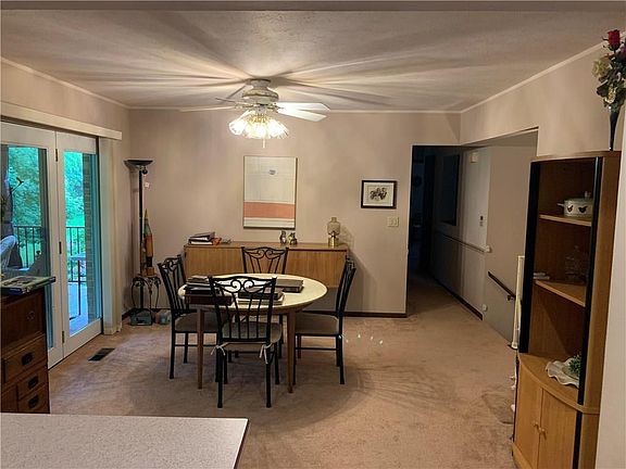 4th image of 712 Arrowhead Dr