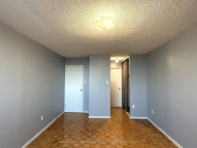 100 Wingarden Ct #1701 — Photo 36